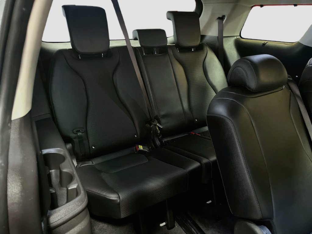 Used 2025 Kia Carnival SX Prestige FWD image 29