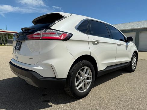 Used 2024 Ford Edge SEL w/ Convenience Package AWD/4WD image 5