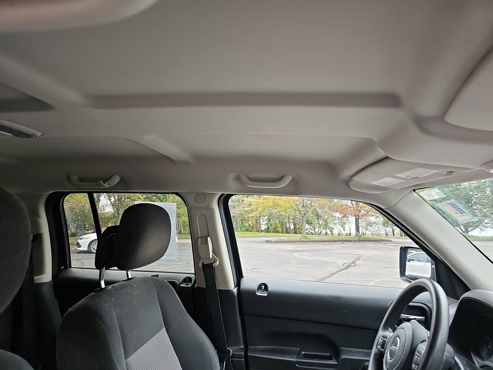 Used 2014 Jeep Patriot Sport FWD image 12