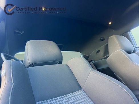 Certified 2021 Dodge Challenger R/T w/ Blacktop Package image 17