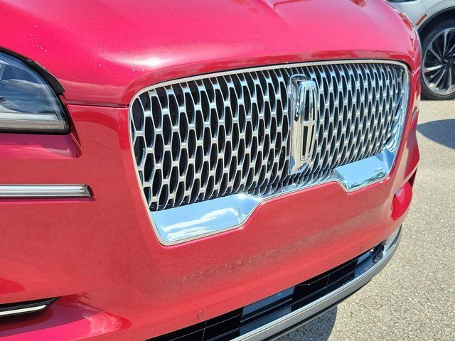 Used 2020 Lincoln Aviator Reserve w/ Elements Package Plus RWD image 13