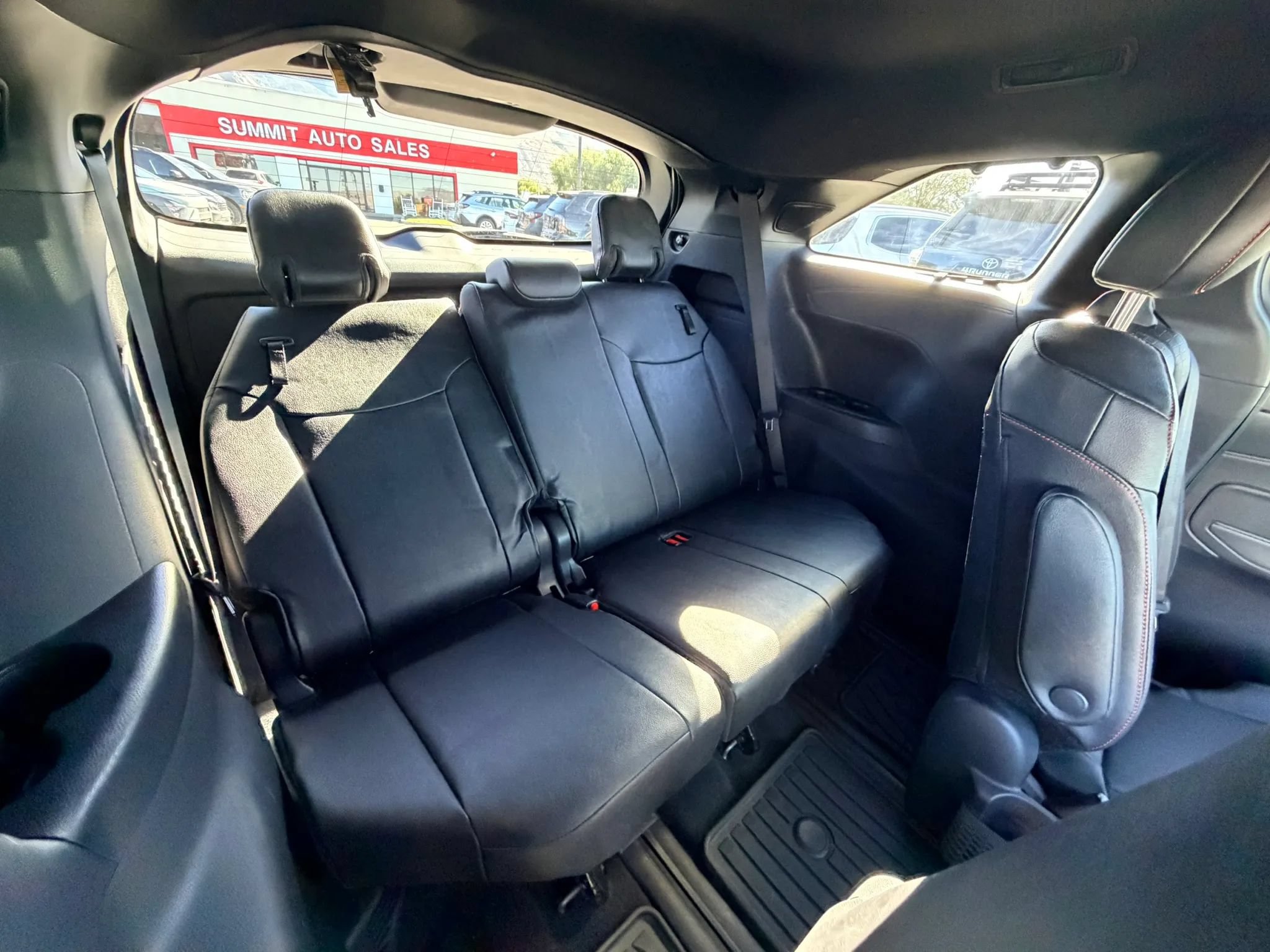 Used 2026 Toyota Sienna XSE AWD/4WD image 22