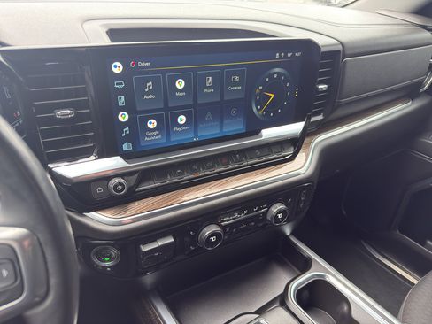 Used 2022 Chevrolet Silverado 1500 RST image 23