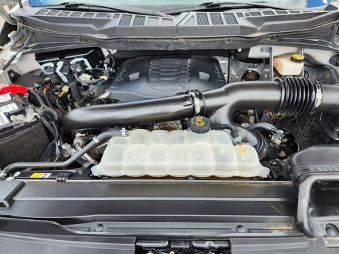 Used 2023 Ford F150 XLT image 32