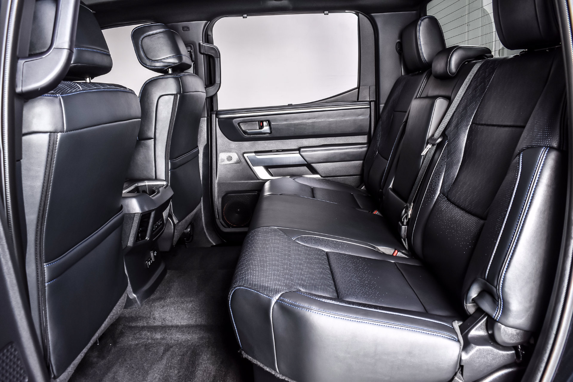 Used 2024 Toyota Tundra Platinum AWD/4WD image 18