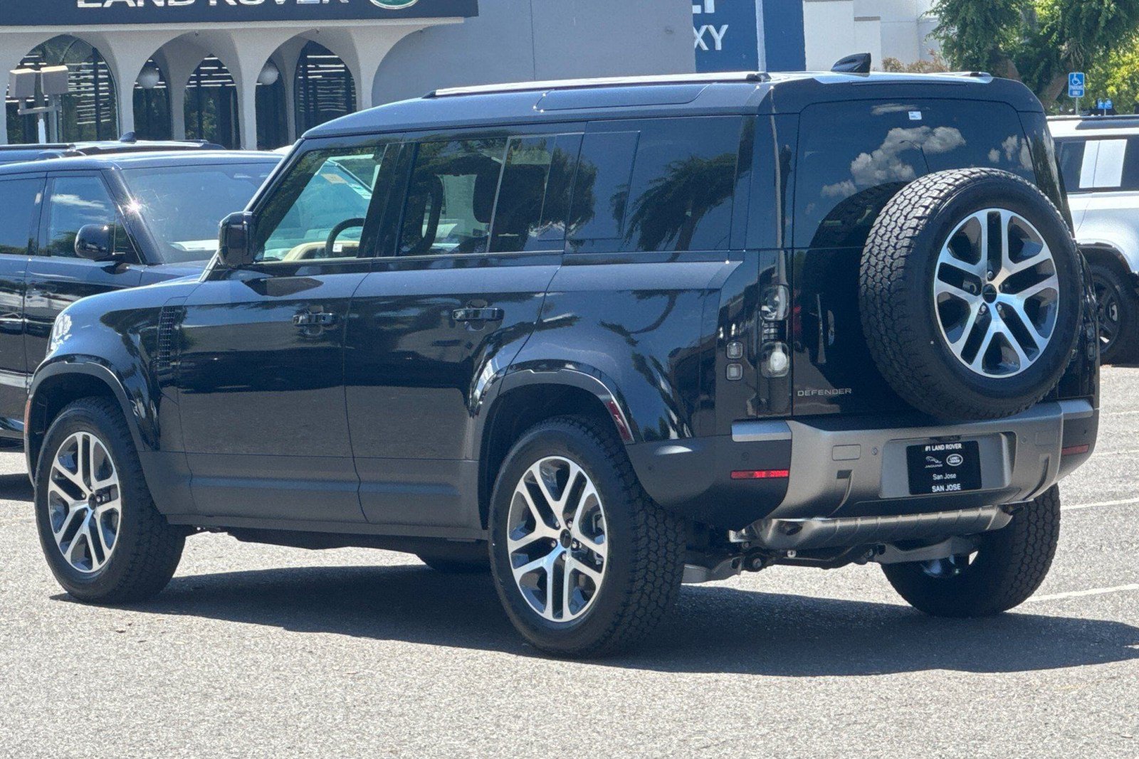 New 2026 Land Rover Defender 110 S AWD/4WD image 3