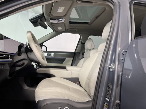 Used 2024 Hyundai Santa Fe Limited image 29