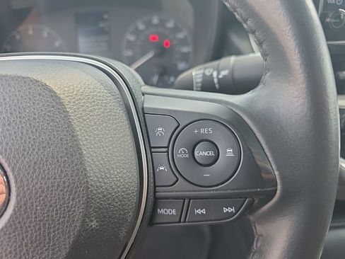 Certified 2023 Toyota Corolla SE w/ SE Premium Package FWD image 17