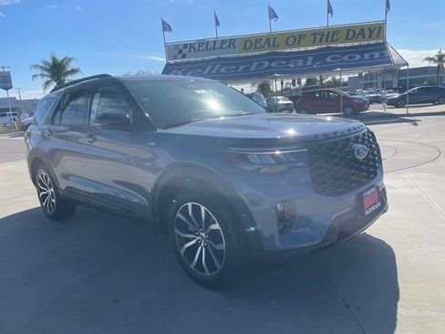 New 2026 Ford Explorer ST-Line w/ Premium Package image 7