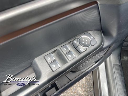 Used 2025 Ford Bronco Sport Outer Banks w/ Outer Banks Tech Package+ AWD/4WD image 8