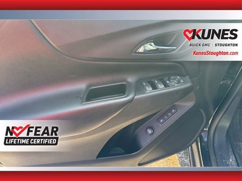 Used 2020 Chevrolet Equinox LT w/ Midnight Edition image 21