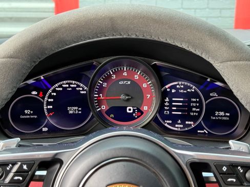 Used 2023 Porsche Cayenne GTS AWD/4WD image 41