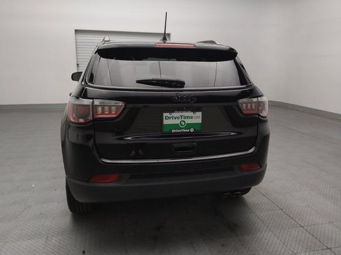 Used 2019 Jeep Compass Latitude FWD image 6