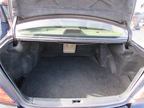 Used 2001 Toyota Avalon XLS image 29