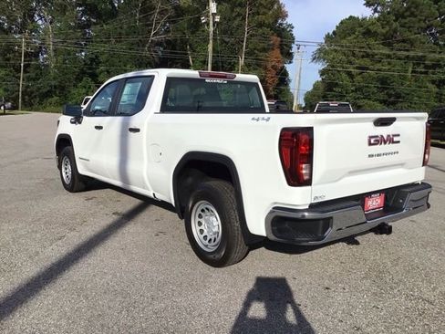New 2026 GMC Sierra 1500 Pro w/ Trailering Package image 4