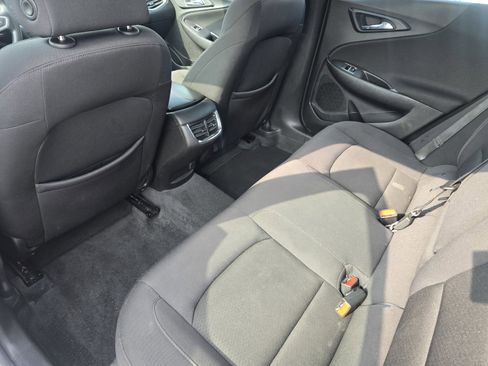 Used 2022 Chevrolet Malibu LT FWD image 12