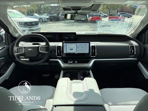 New 2026 Ford Expedition Platinum w/ Platinum Ultimate Package image 14