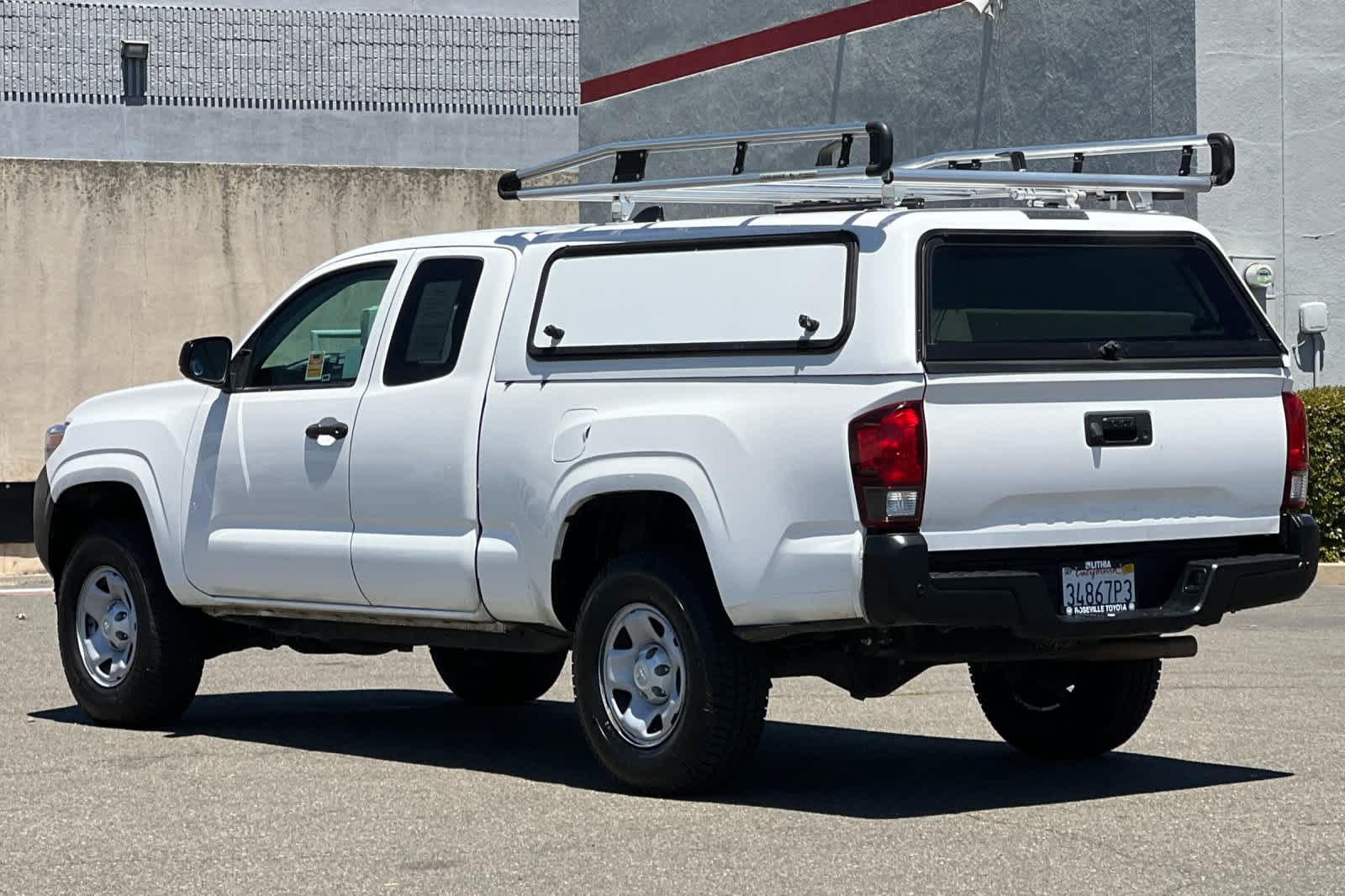 Used 2022 Toyota Tacoma SR RWD image 6