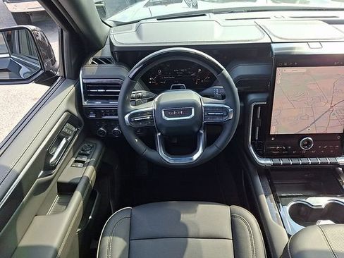 New 2026 GMC Yukon Elevation w/ Elevation Premium Package AWD/4WD image 8