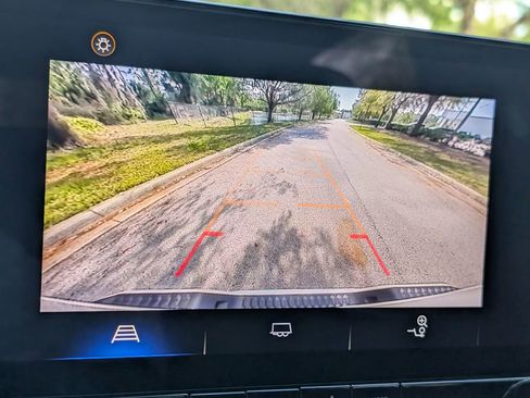 Used 2023 Chevrolet Colorado LT w/ LT Convenience Package image 29