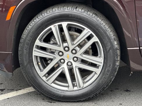 Certified 2023 Chevrolet Traverse High Country image 34