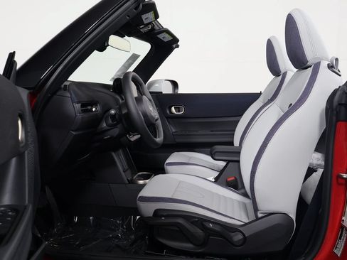 Used 2026 MINI Cooper S FWD image 6