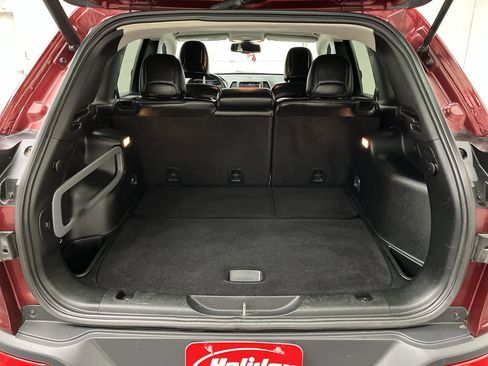 Used 2018 Jeep Cherokee Limited AWD/4WD image 26