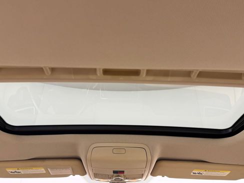 Used 2015 Volkswagen Passat TDI SEL Premium FWD image 15