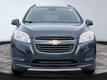 Used 2016 Chevrolet Trax LT w/ LT Sun and Sound Package