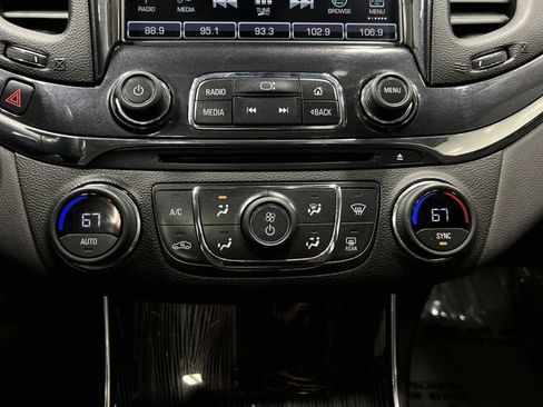 Used 2017 Chevrolet Impala Premier image 24