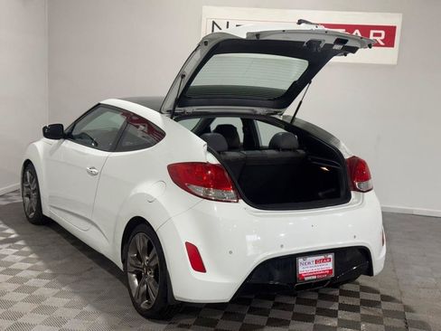 Used 2015 Hyundai Veloster w/ Option Group 03 FWD image 36