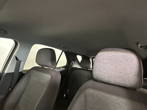 Used 2024 Chevrolet Equinox LT FWD image 12