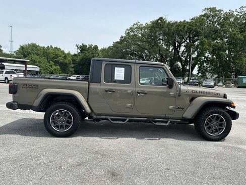 Used 2020 Jeep Gladiator Sport AWD/4WD image 10