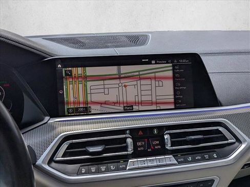 Used 2022 BMW X5 M50i w/ Parking Assistance Package image 15