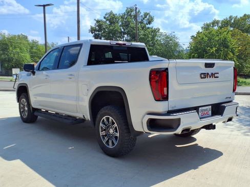 Certified 2024 GMC Sierra 1500 AT4 w/ Technology Package AWD/4WD image 29