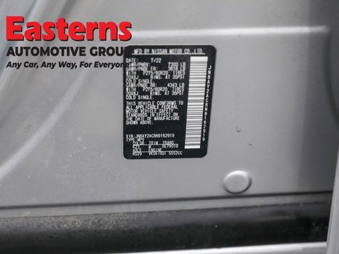 Used 2022 Nissan Armada SV w/ SV Appearance Package image 37