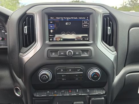 New 2026 Chevrolet Silverado 1500 Custom Trail Boss AWD/4WD image 24