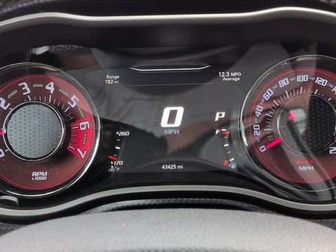 Used 2016 Dodge Challenger SRT Hellcat RWD image 28