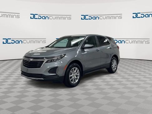 Used 2024 Chevrolet Equinox LT AWD/4WD image 4