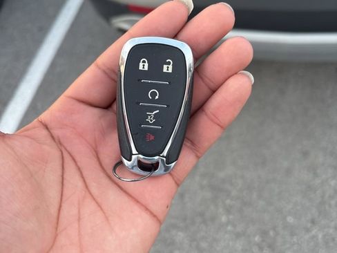 Used 2021 Chevrolet Blazer LT image 25