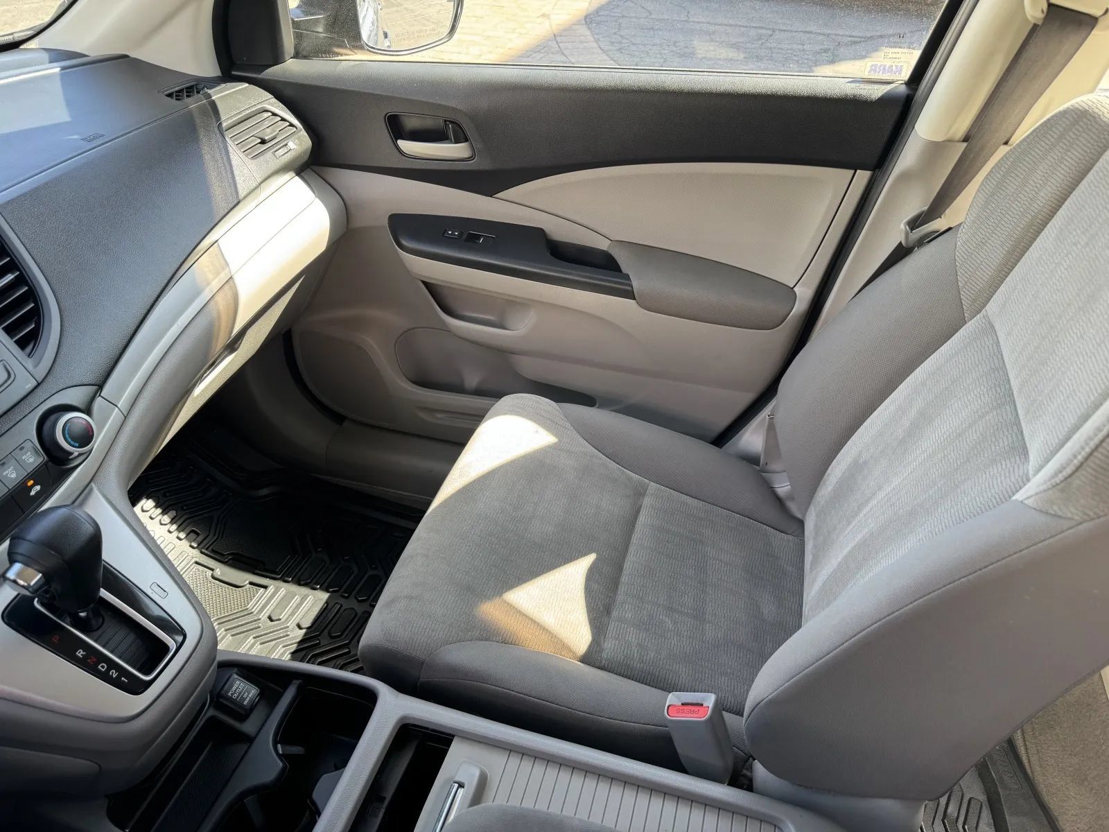 Used 2013 Honda CR-V LX image 31