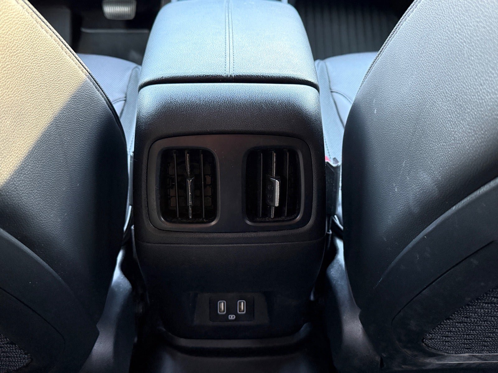 Used 2023 Hyundai Santa Cruz Limited AWD/4WD image 14