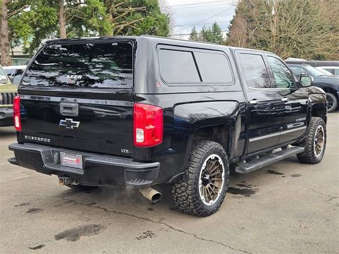 Used 2017 Chevrolet Silverado 1500 LTZ image 7