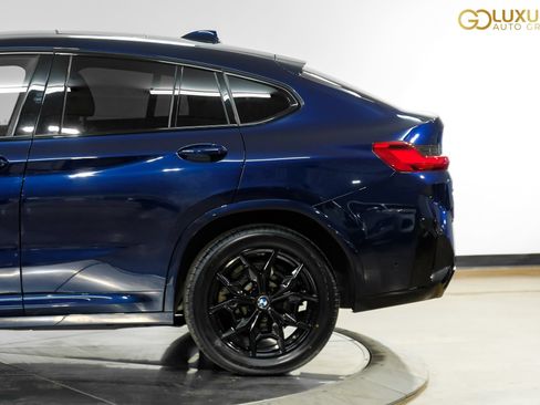 Used 2024 BMW X4 xDrive30i w/ M Sport Package AWD/4WD image 14