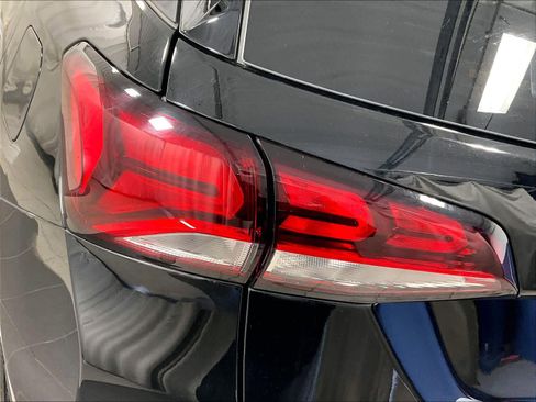 Used 2022 Chevrolet Equinox LT image 32