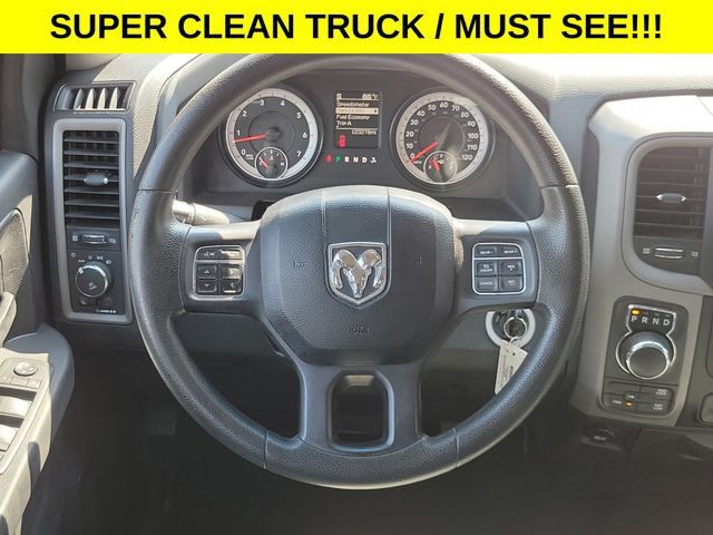 Used 2015 RAM 1500 Express AWD/4WD image 24
