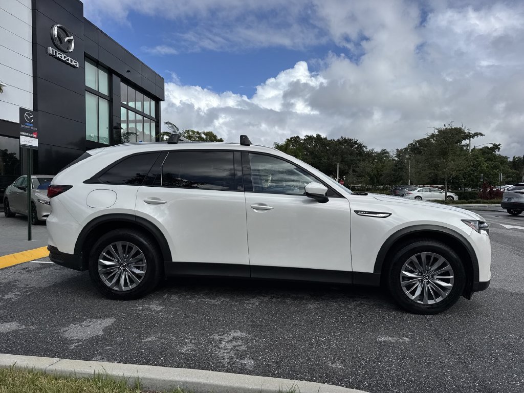 Used 2024 MAZDA CX-90 Plug-In Hybrid w/ Preferred AWD/4WD image 23