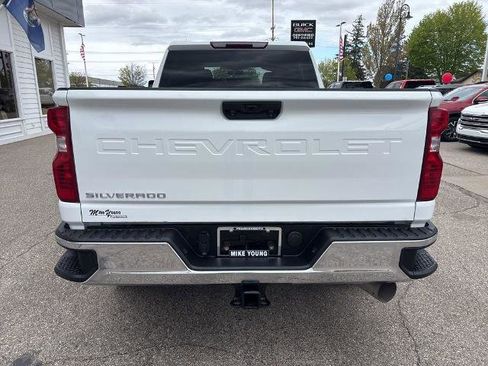 Certified 2022 Chevrolet Silverado 2500 LT w/ Convenience Package AWD/4WD image 6