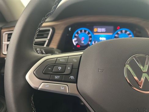 New 2026 Volkswagen Atlas SE AWD/4WD image 10