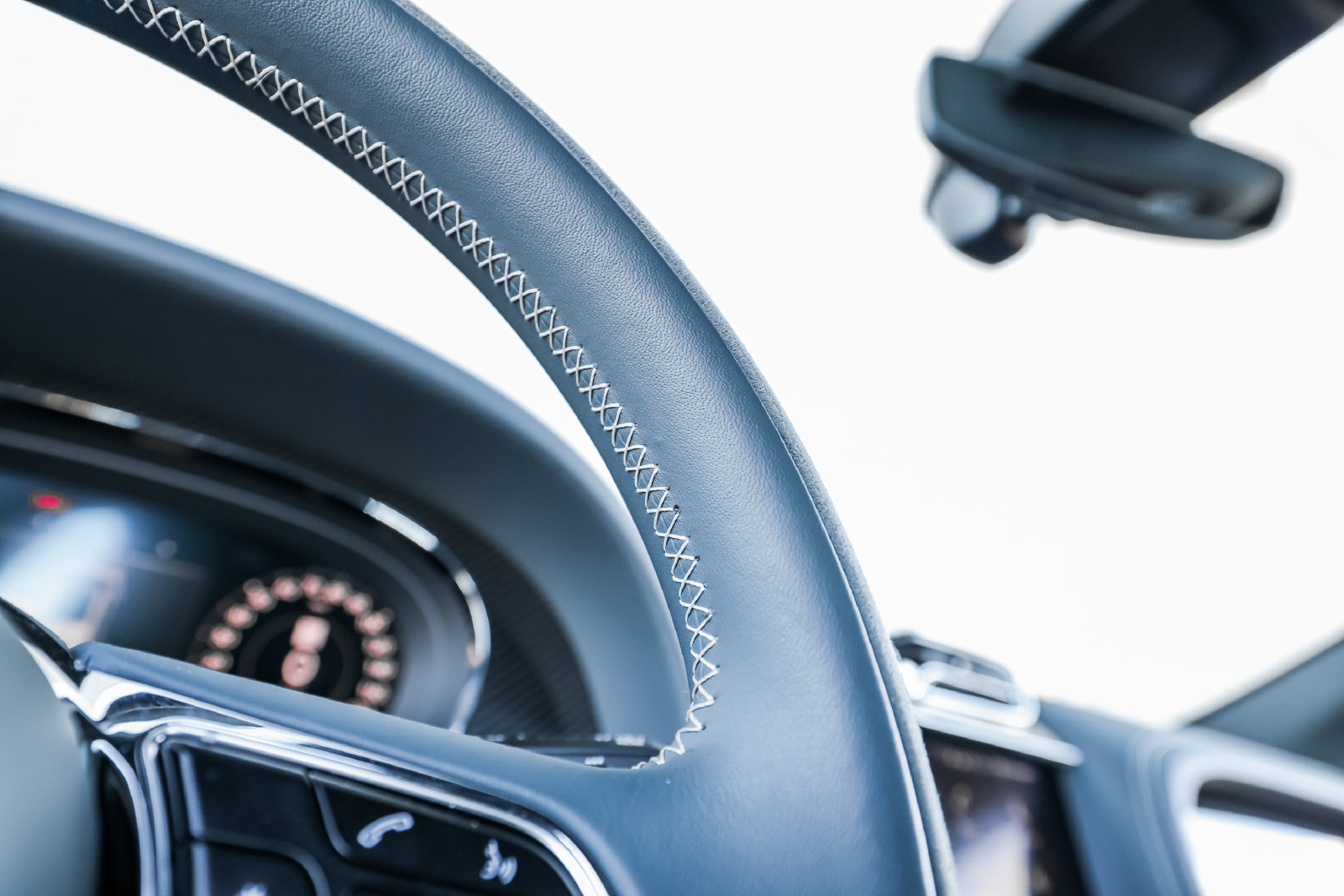 Certified 2026 Bentley Bentayga Speed AWD/4WD image 32